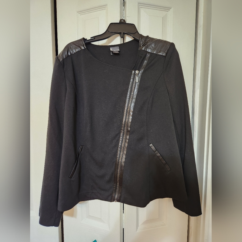 Covington Leather & Zipper Blouse Size Large